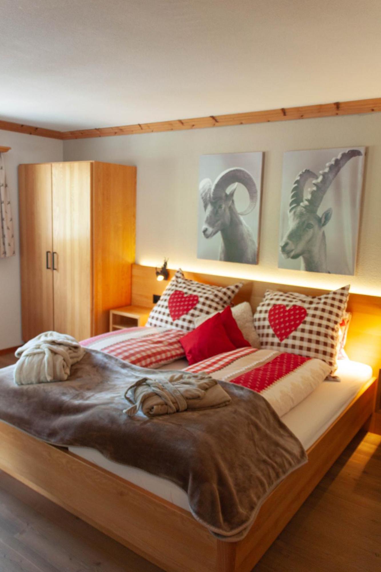 Hotel Madrisajoch Sankt Antönien Eksteriør bilde