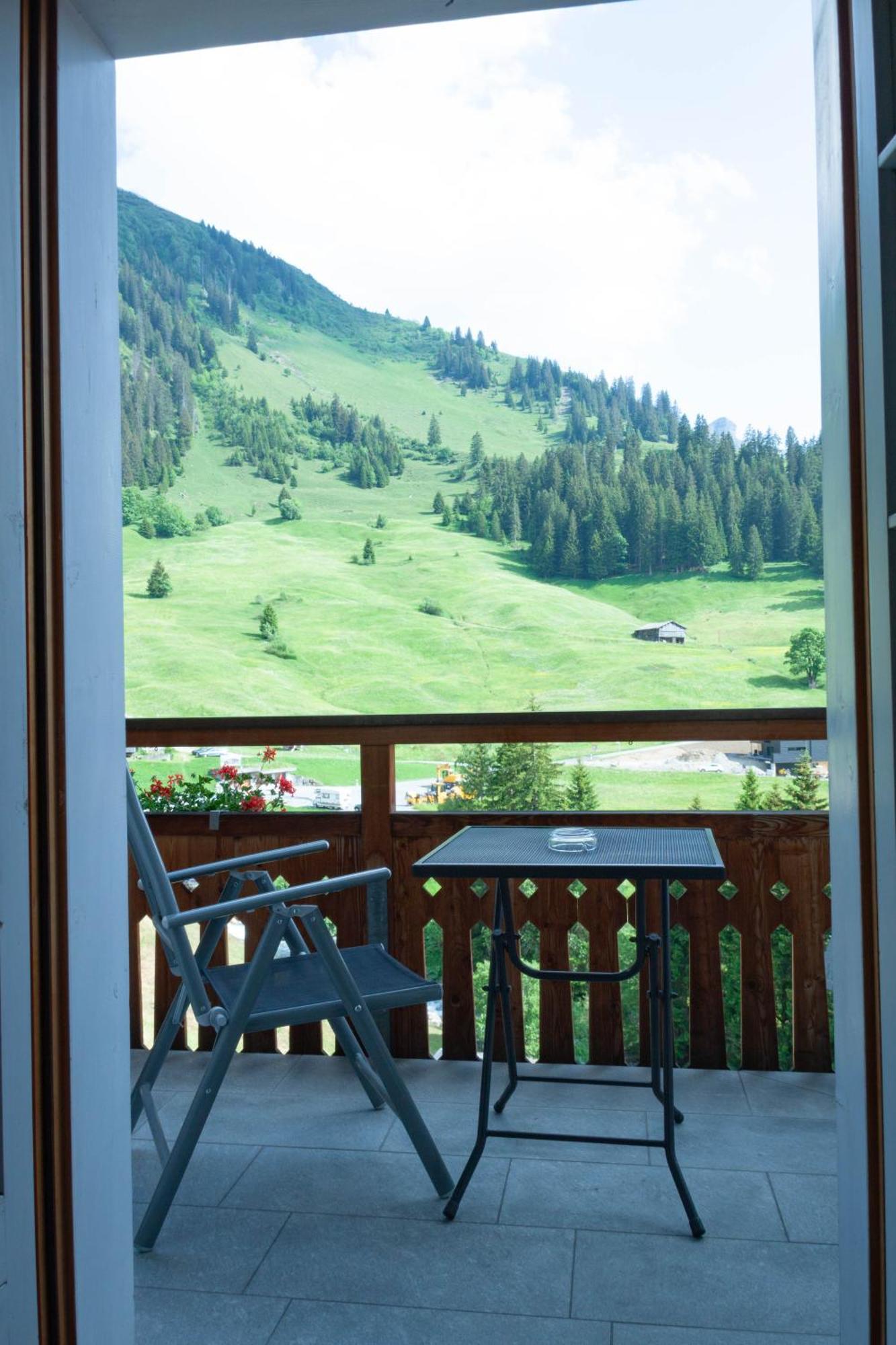 Hotel Madrisajoch Sankt Antönien Eksteriør bilde